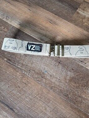 Von Zipper Beige Canvas Belt with Black Line Female Face Art Size M